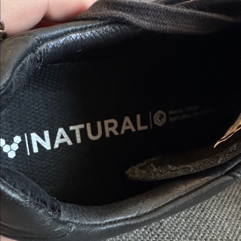 Vivo Barefoot Black Leather Shoes - Picture 12 of 15